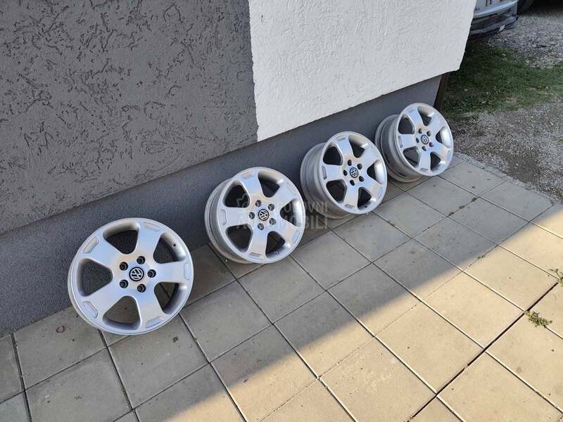 Aluminijumske felne  16" Bez rupa
