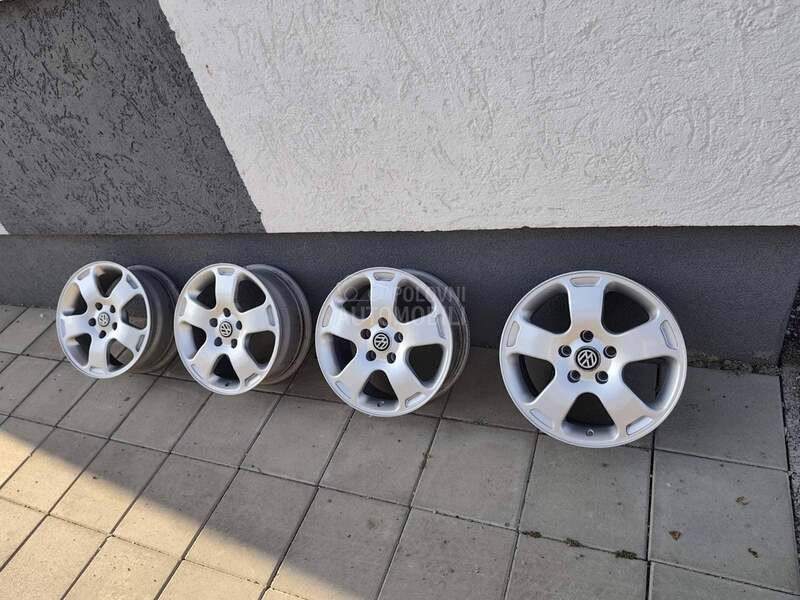 Aluminijumske felne  16" Bez rupa