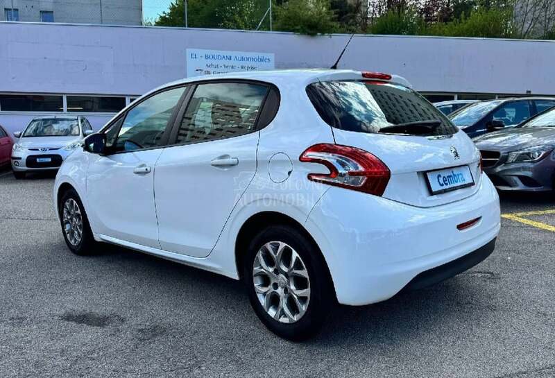 Peugeot 208 1.2 VTI