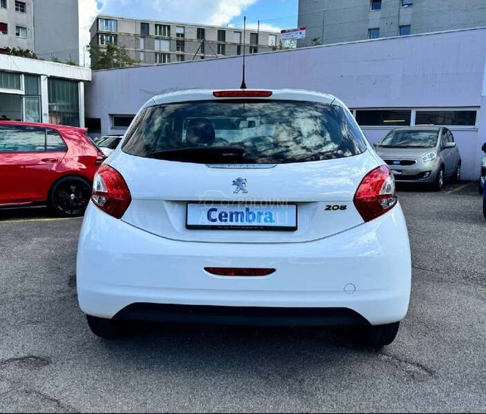 Peugeot 208 1.2 VTI