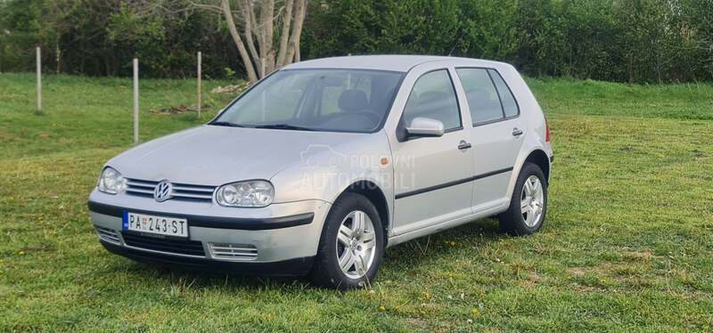 Volkswagen Golf 4 1.4