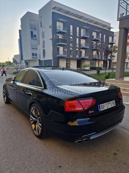 Audi S8 S8 Carbon edition