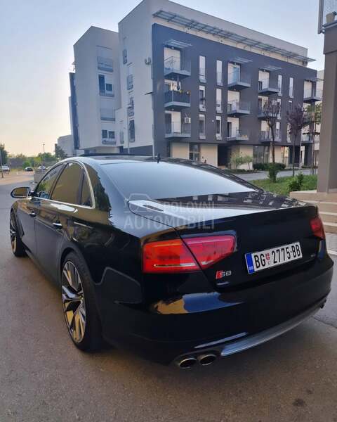 Audi S8 S8 Carbon edition
