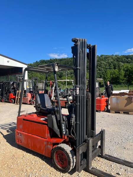 Linde E15