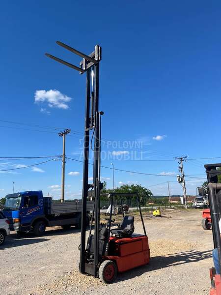 Linde E15