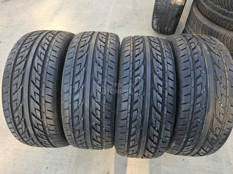 Nexen 225/35 R20 Letnja