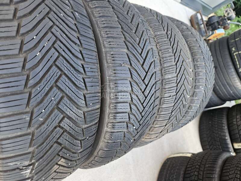 Michelin 205/55 R17 Zimska