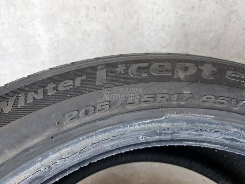 Hankook 205/55 R17 Zimska