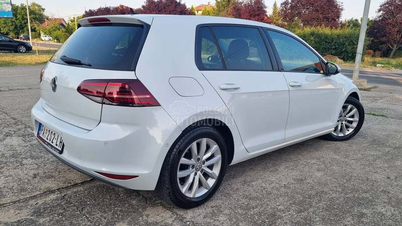 Volkswagen Golf 7 1.6 TDI P.E.R.L.A