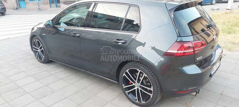 Volkswagen Golf 7 GTD