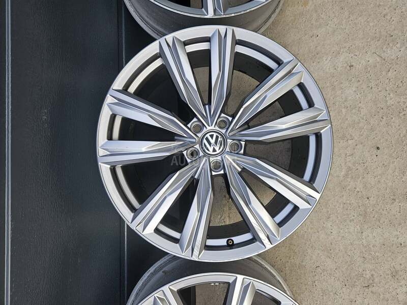 Aluminijumske felne  20" 5 x 112