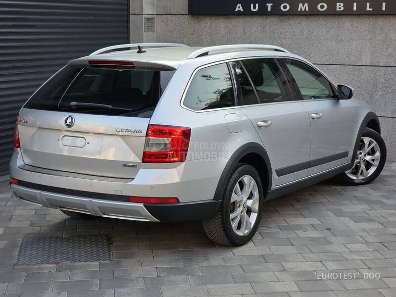 Škoda Octavia Scout/DSG
