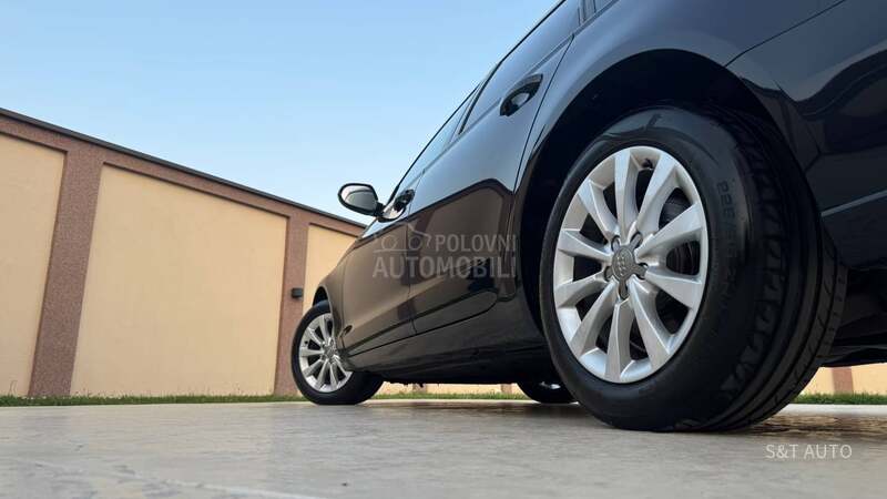 Audi A6 2.0TDI/LED/N.A.V/FUL