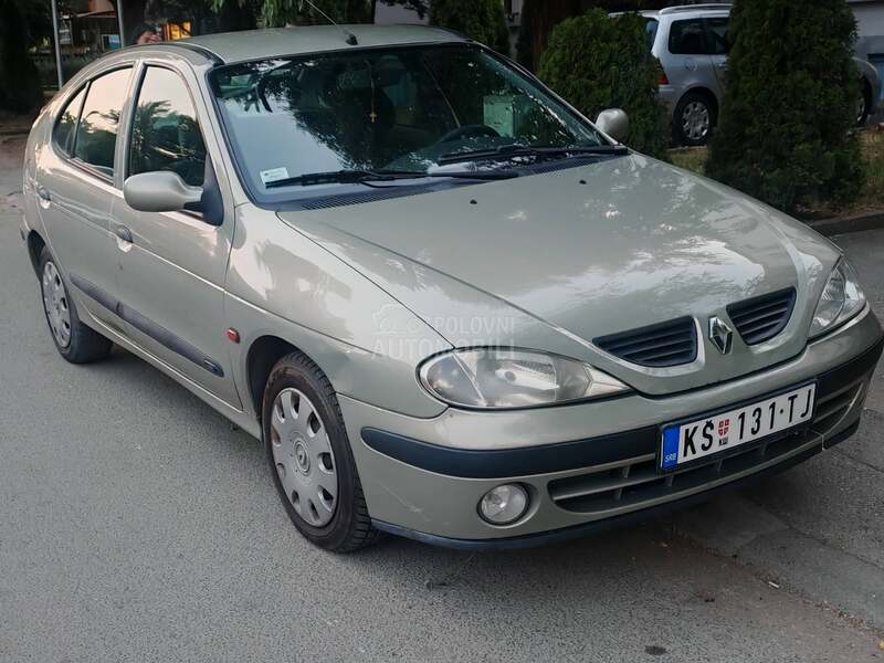Renault Megane 1.4 16v