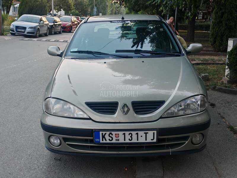 Renault Megane 1.4 16v