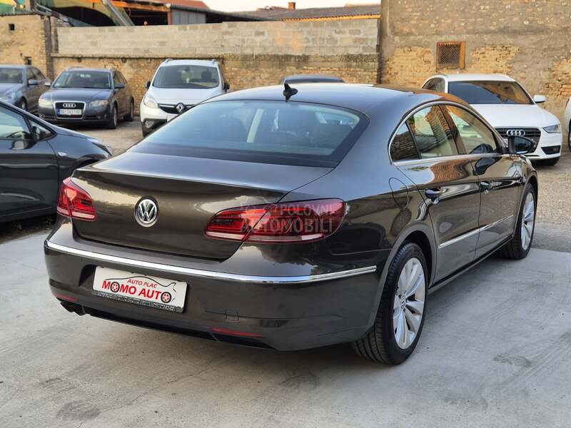 Volkswagen Passat CC 2.0 TDI