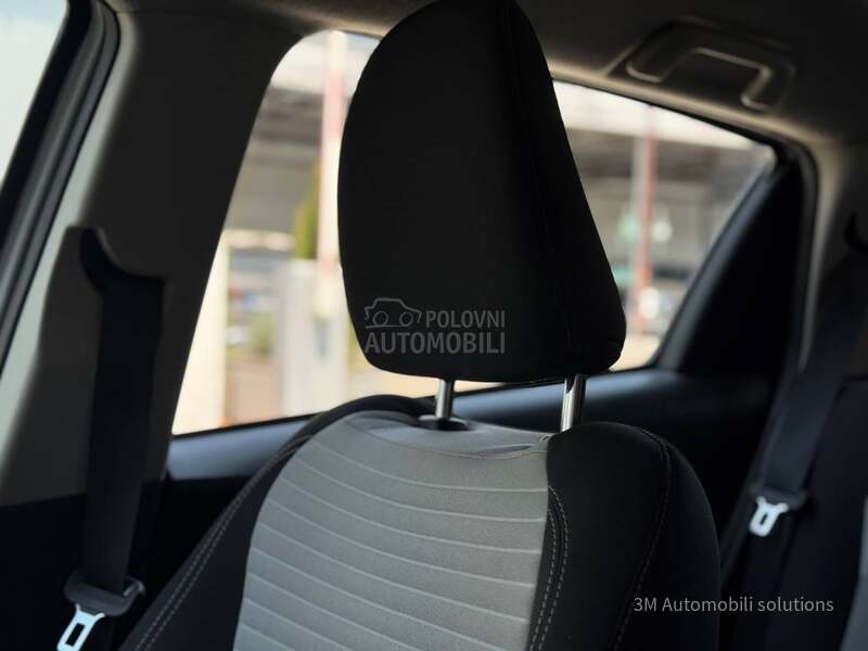 Toyota Yaris Hybrid/Aut