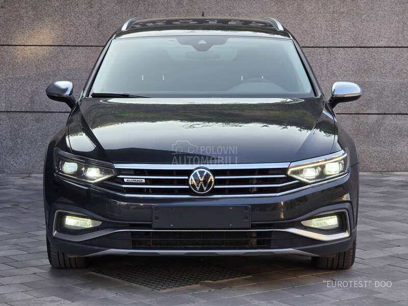 Volkswagen Passat B8 Alltrack DSG/4Motion