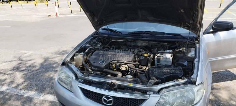 Mazda 323 