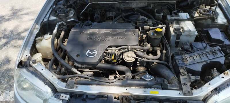 Mazda 323 