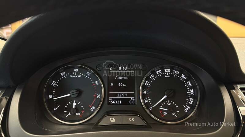 Škoda Rapid //1.2 TSI/PANO/SALON
