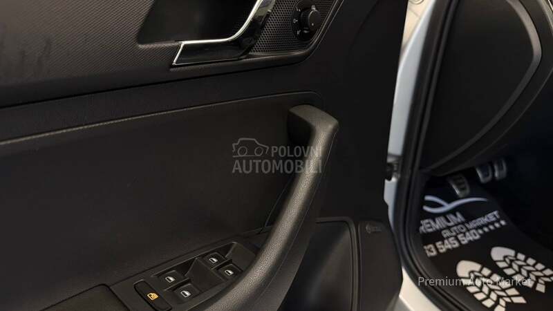 Škoda Rapid //1.2 TSI/PANO/SALON