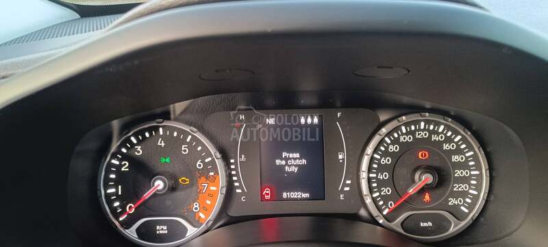 Jeep Renegade LONGTUDE
