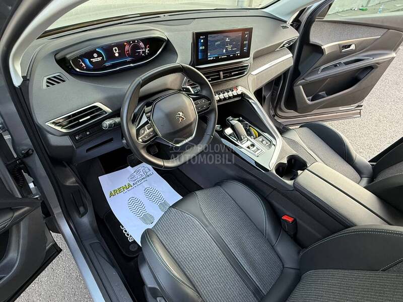 Peugeot 3008 1.5HDI/ALLURE