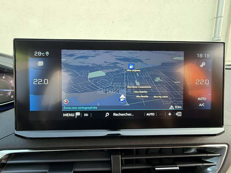 Peugeot 3008 1.5HDI/ALLURE