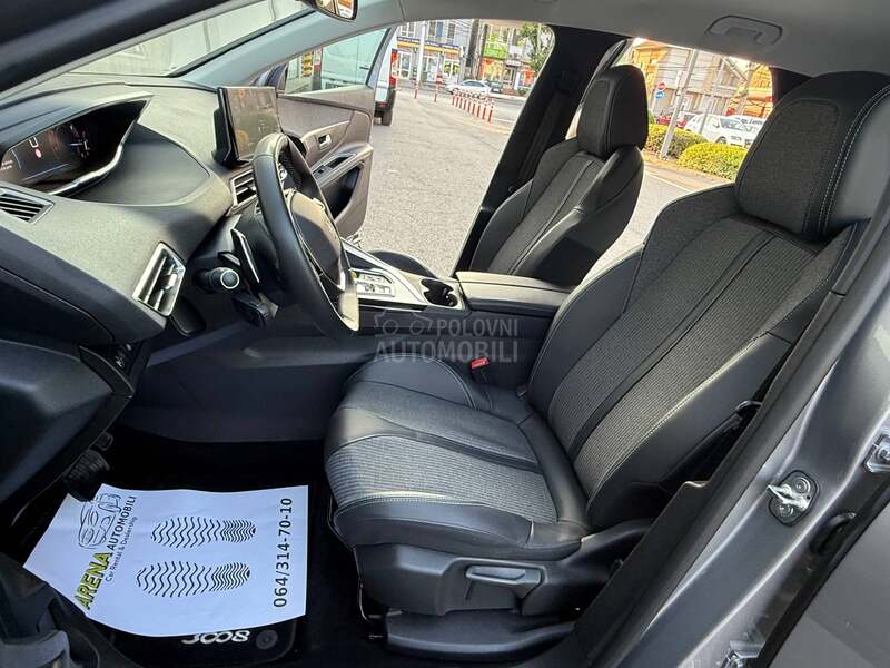 Peugeot 3008 1.5HDI/ALLURE