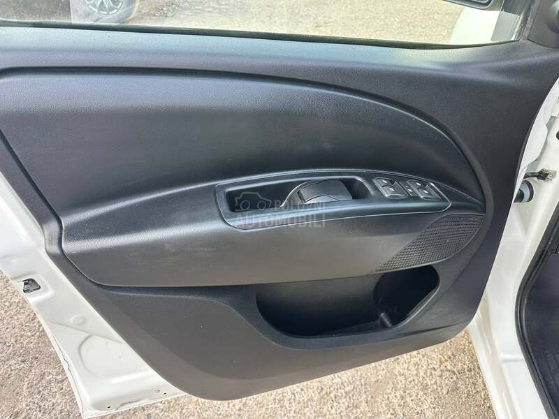 Opel Combo 1.4 CNG