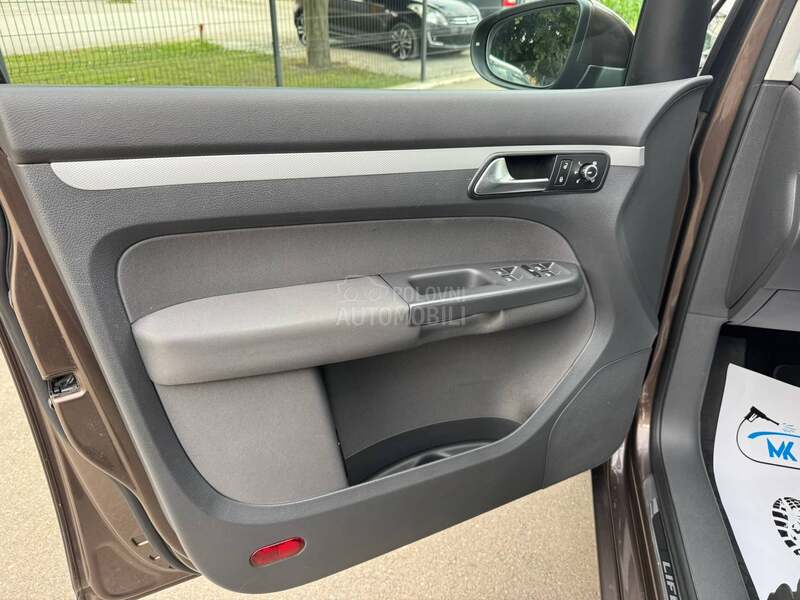 Volkswagen Touran HIGHLINE CH