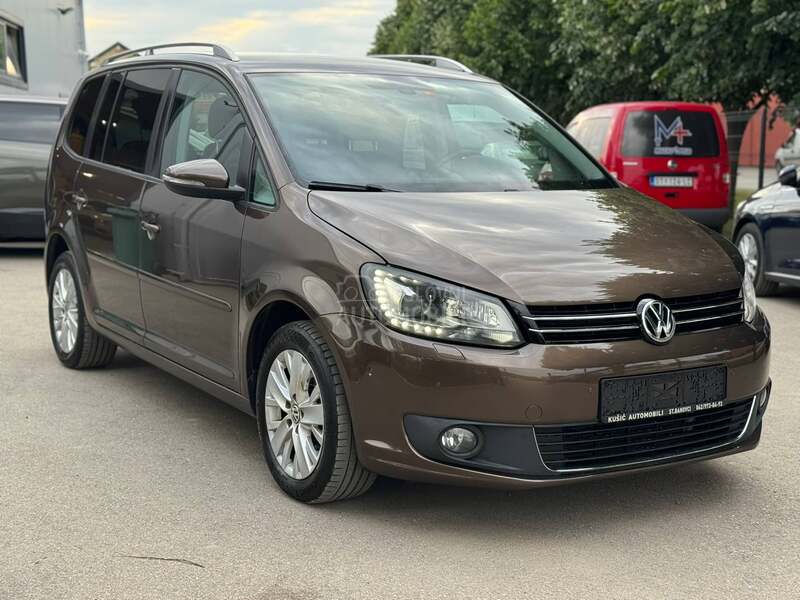 Volkswagen Touran HIGHLINE CH