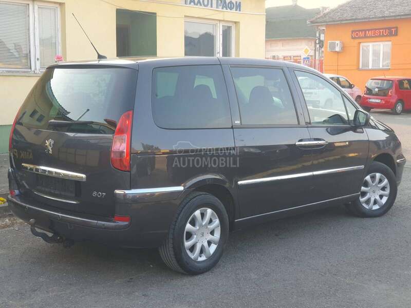 Peugeot 807 