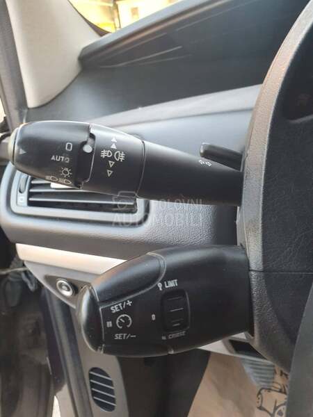 Peugeot 807 