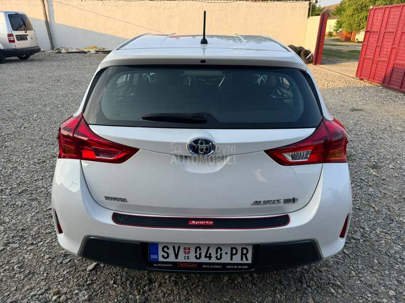 Toyota Auris 1.8 HYBRID