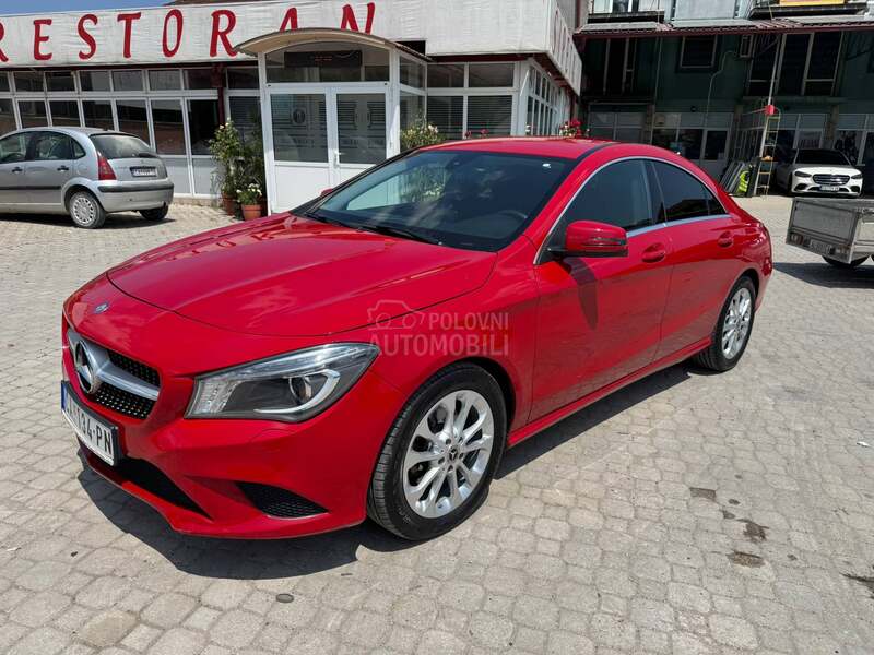 Mercedes Benz CLA 200 