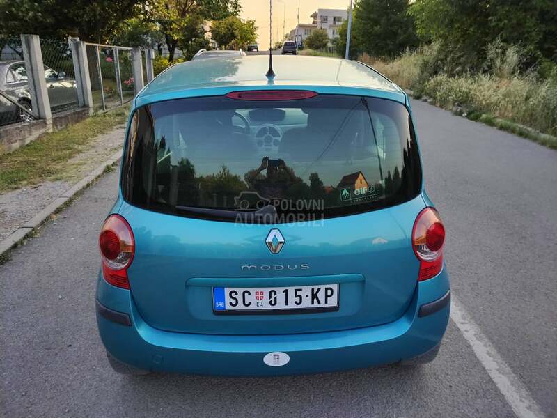 Renault Modus 1.6 b REG.DOBAR