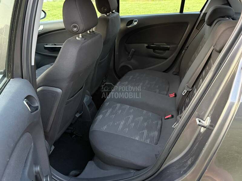 Opel Corsa D 1.3 CDTI NOVA