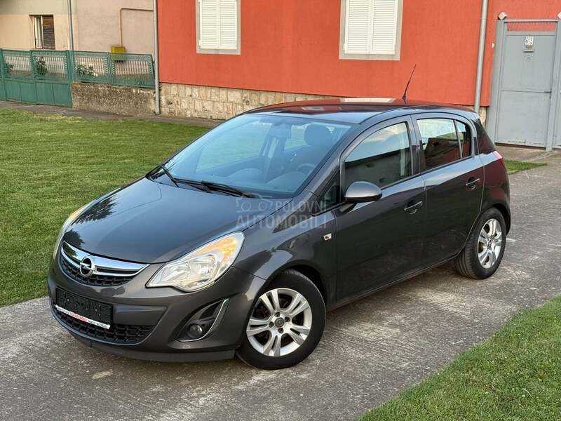 Opel Corsa D 1.3 CDTI NOVA