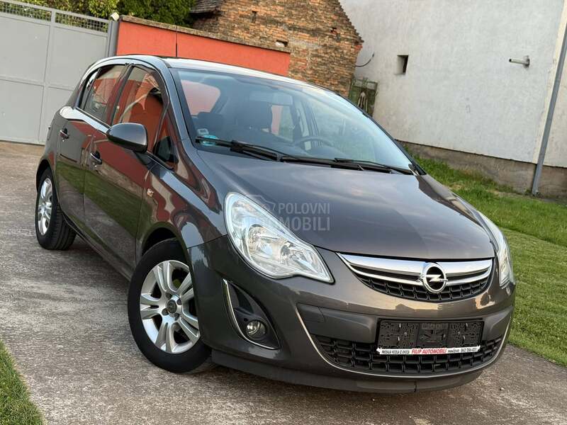 Opel Corsa D 1.3 CDTI NOVA