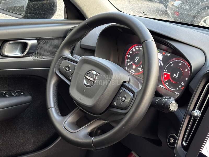 Volvo XC40 2.0 D AWD
