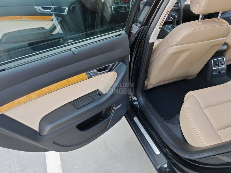 Audi A6 QUATTRO/AUTO KOMERC