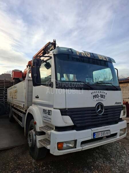 Mercedes Benz 1823