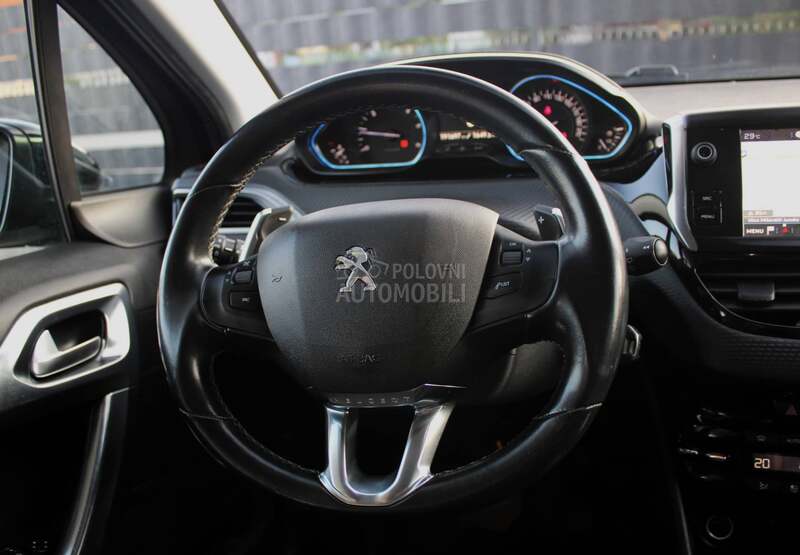 Peugeot 2008 1.6HDI Allure Aut.