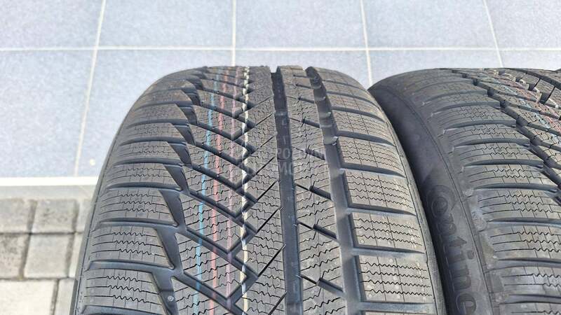 Continental 255/40 R19 Zimska