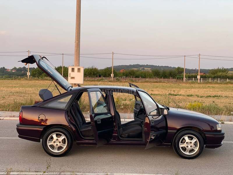 Opel Vectra A 1.7td VREDI VIDETI