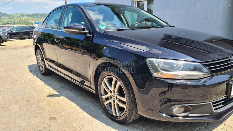 Volkswagen Jetta 1.6TDI  BLUEMOTION