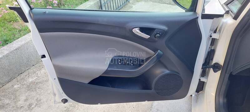 Seat Ibiza 1.2 tdi  ST