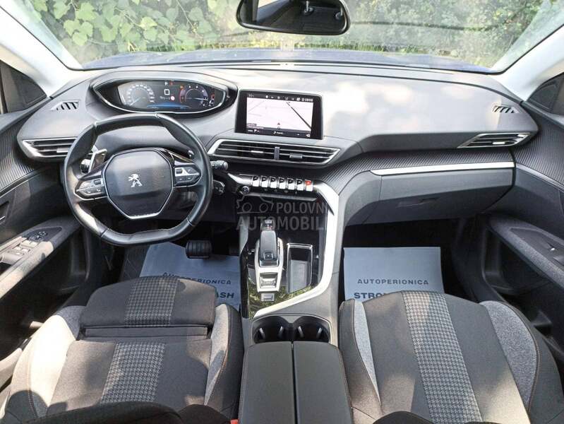 Peugeot 3008 EAT8 119500 k.m